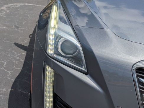 Used 2019 Cadillac CTS Luxury RWD image 9