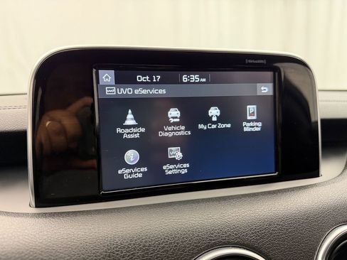 Used 2018 Kia Stinger GT image 19