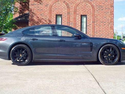 Used 2018 Porsche Panamera 4S AWD/4WD image 4