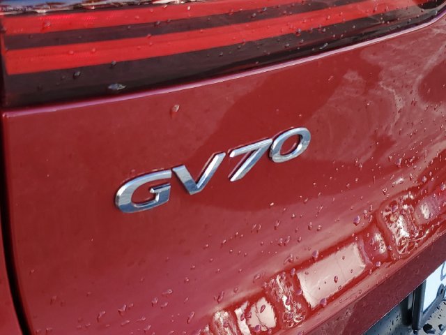 Used 2024 Genesis GV70 2.5T w/ Select Package AWD/4WD image 7