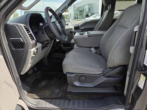 Used 2015 Ford F150 XLT RWD image 10