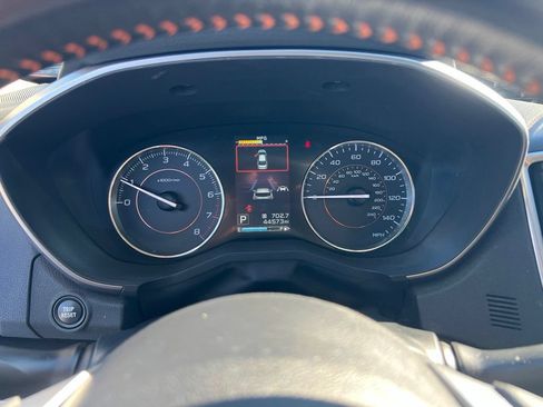 Used 2019 Subaru Crosstrek 2.0i Limited w/ Moonroof Package w/Navigation AWD/4WD image 18