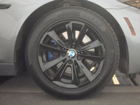 Used 2016 BMW 528i Sedan RWD image 5
