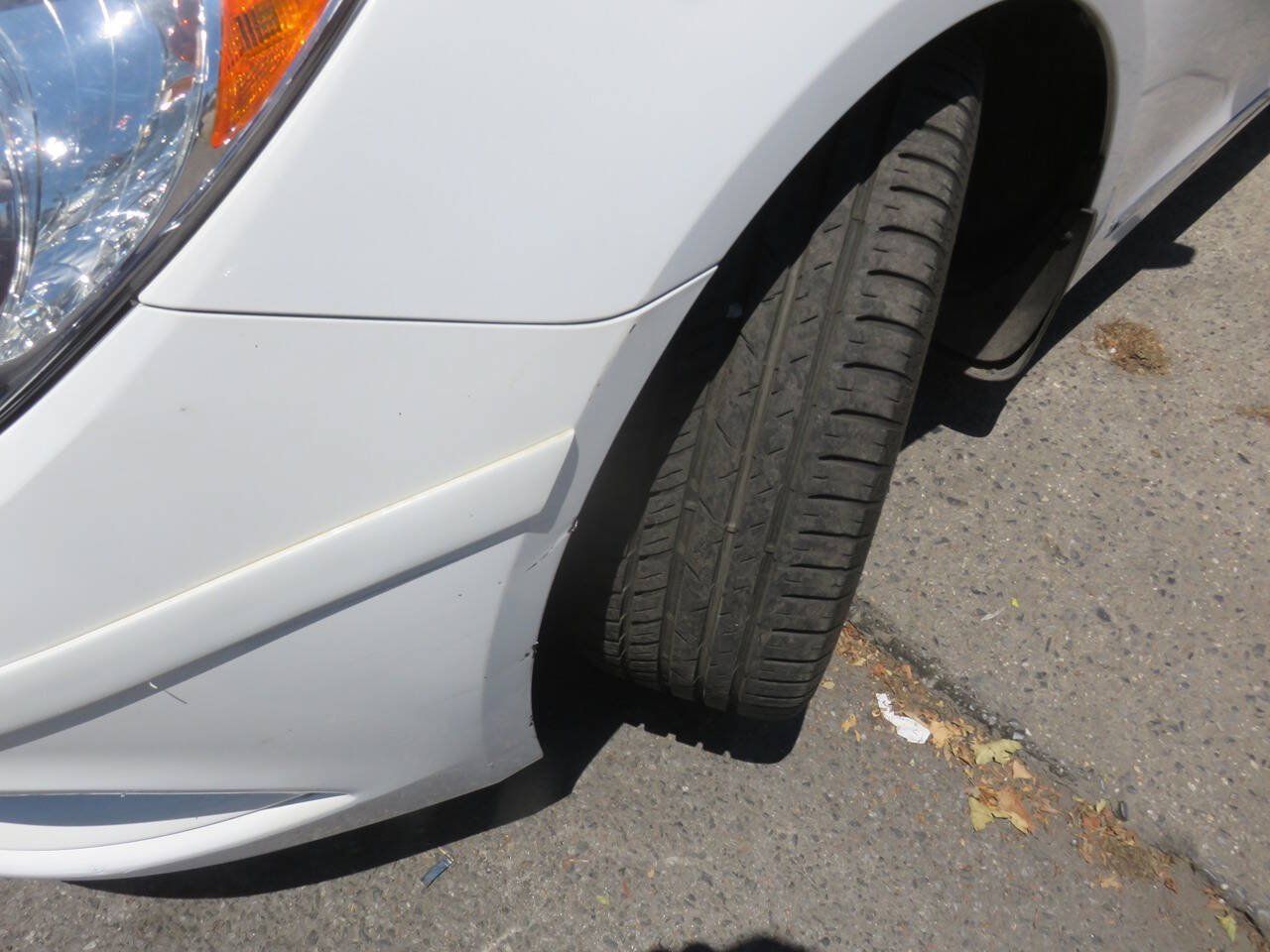 Used 2012 Hyundai Sonata Limited w/ Navigation Pkg FWD image 31