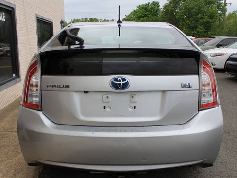 Used 2012 Toyota Prius Three FWD image 8