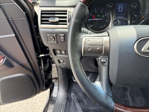 Used 2019 Lexus GX 460 Premium AWD/4WD image 19