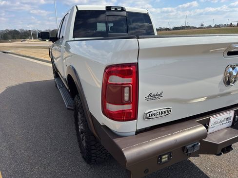 Used 2022 RAM 2500 Limited image 10