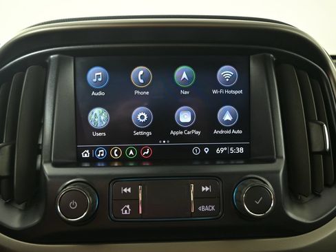 Used 2022 Chevrolet Colorado Z71 w/ Z71 Midnight Edition AWD/4WD image 27