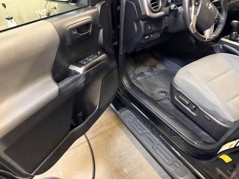 Used 2023 Toyota Tacoma SR5 image 20