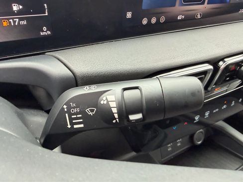 Used 2026 Nissan Sentra SV w/ Floor Mat Package FWD image 27