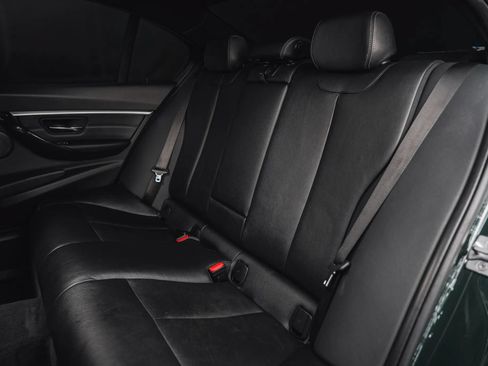 Used 2018 BMW 340i xDrive Sedan w/ Premium Package AWD/4WD image 39