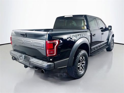 Used 2018 Ford F150 Raptor w/ Equipment Group 802A Luxury image 7
