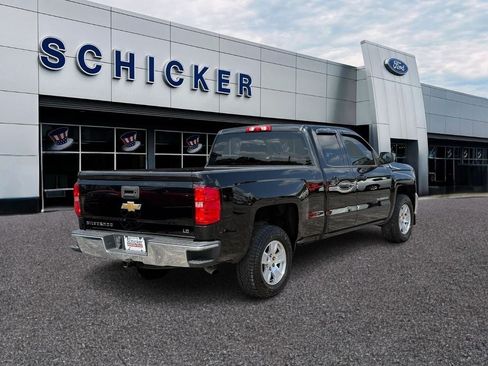 Used 2019 Chevrolet Silverado 1500 LT RWD image 2