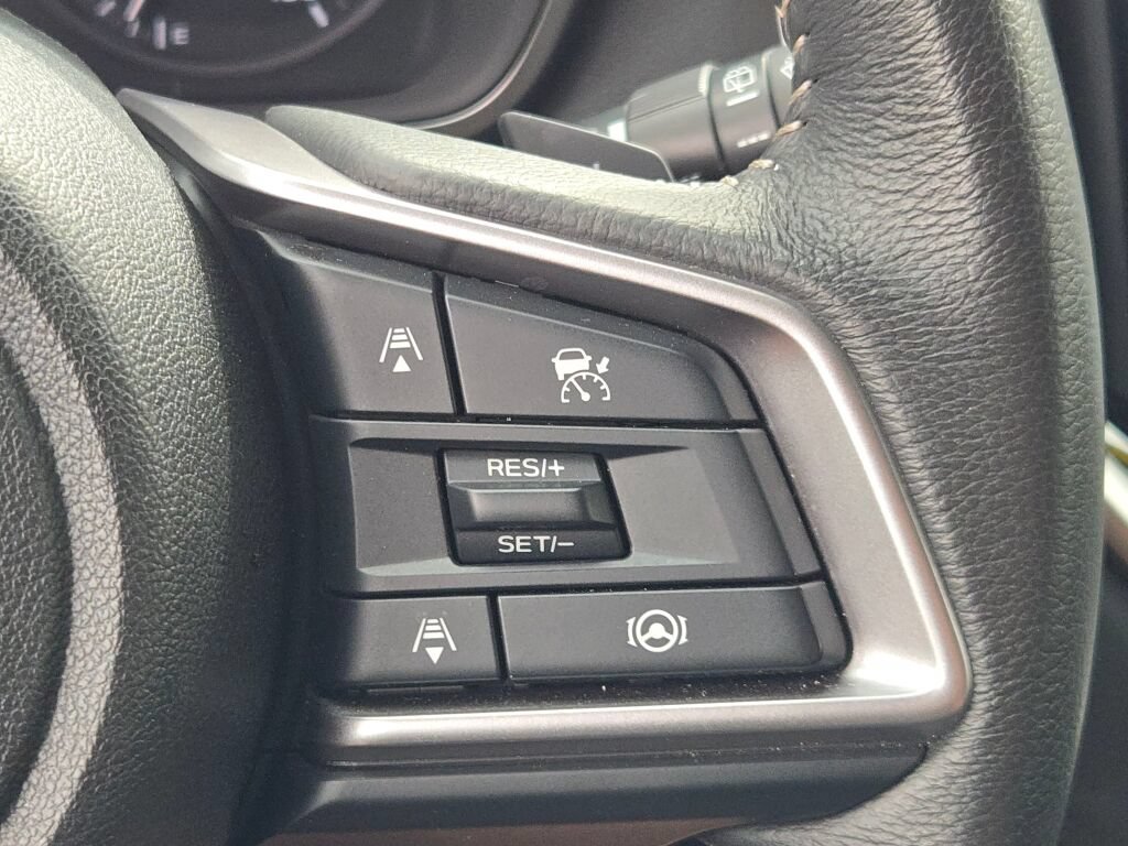Certified 2025 Subaru Ascent Premium AWD/4WD image 35