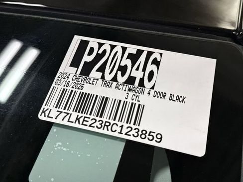 Certified 2024 Chevrolet Trax ACTIV w/ Sunroof Package FWD image 30