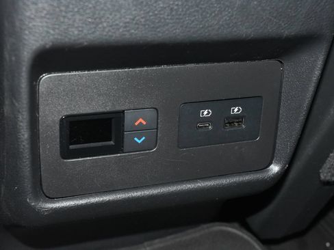 Certified 2023 Nissan Rogue SL w/ SL Premium Package FWD image 20