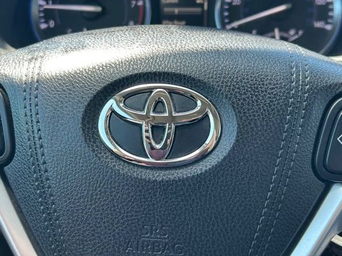 Used 2016 Toyota Highlander Limited FWD image 41