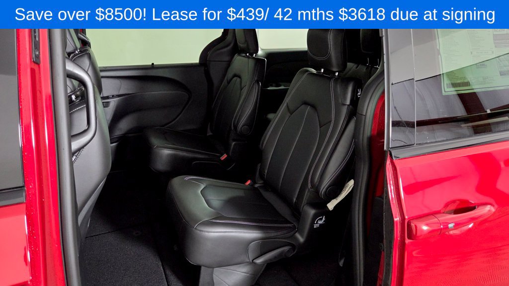 New 2026 Chrysler Pacifica Select w/ S Appearance Package FWD image 27