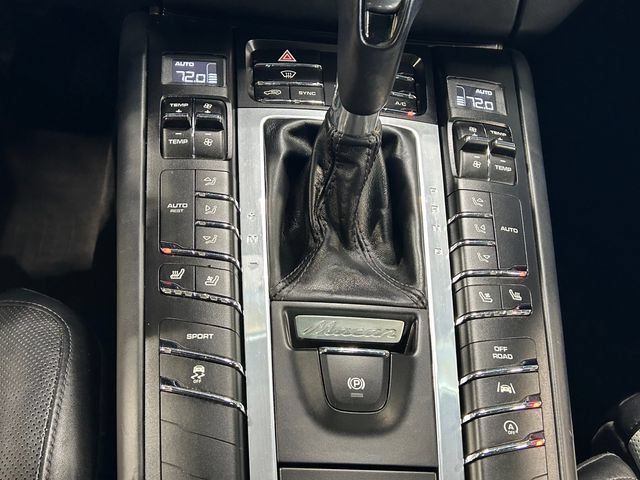 Used 2018 Porsche Macan S AWD/4WD image 27