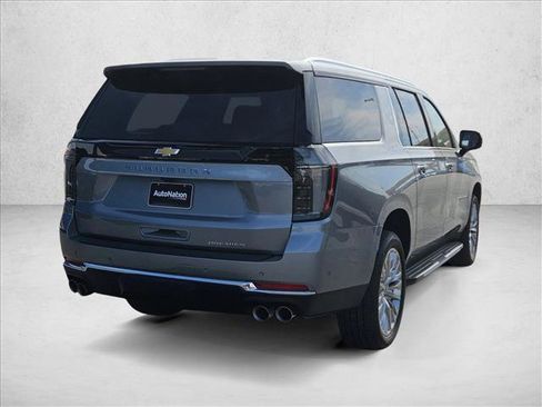 New 2026 Chevrolet Suburban Premier image 2