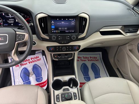 Used 2022 GMC Terrain Denali w/ LPO, Floor Liner Package image 11