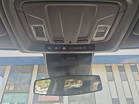 New 2026 GMC Sierra 2500 Pro w/ Convenience Package image 23