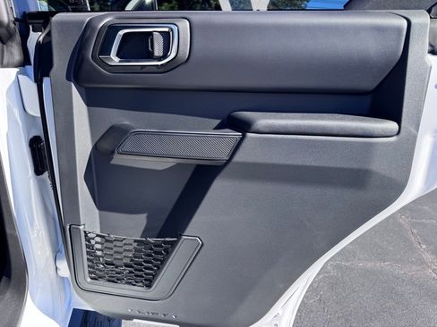 New 2025 Ford Bronco Outer Banks image 28