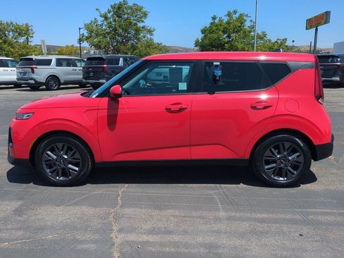 Certified 2021 Kia Soul EX FWD image 9
