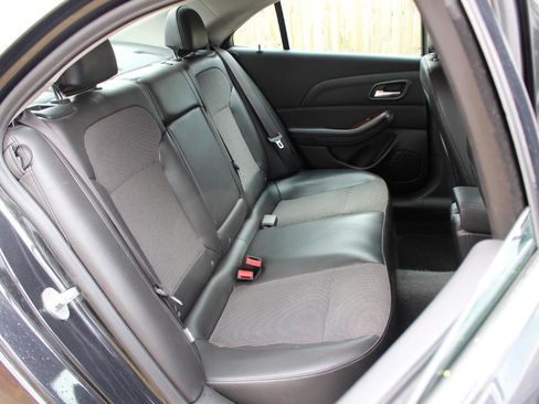 Used 2013 Chevrolet Malibu LT image 34
