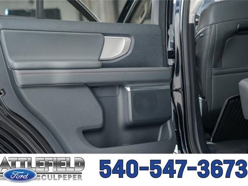 New 2025 Ford Expedition Active image 41