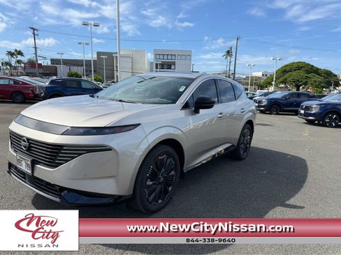 Used 2025 Nissan Murano Platinum w/ Cargo Package AWD/4WD image 1