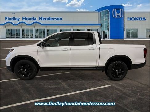 New 2026 Honda Ridgeline Black Edition image 2