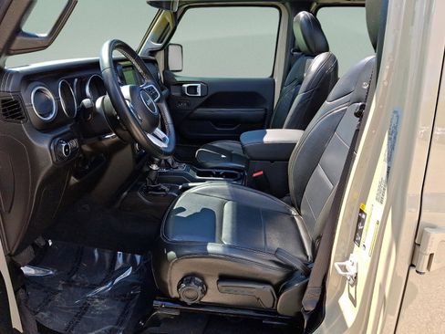 Certified 2022 Jeep Wrangler Unlimited Sahara w/ Cold Weather Group AWD/4WD image 12