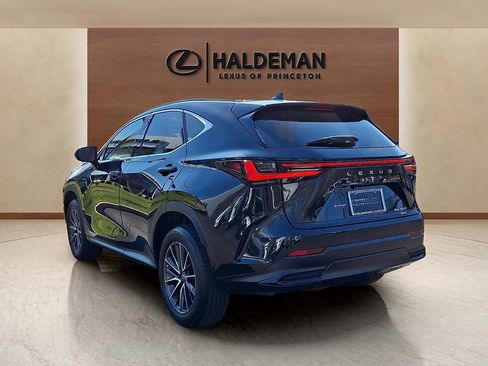 Used 2023 Lexus NX 350 AWD image 4