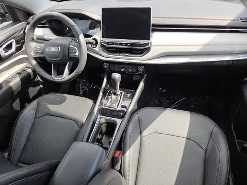 Used 2023 Jeep Compass Limited AWD/4WD image 26