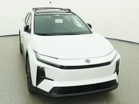 New 2026 Toyota C-HR AWD/4WD image 14