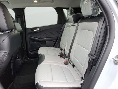 New 2026 Ford Escape SE image 6
