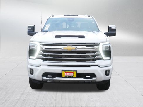Used 2025 Chevrolet Silverado 3500 High Country w/ Technology Package image 2