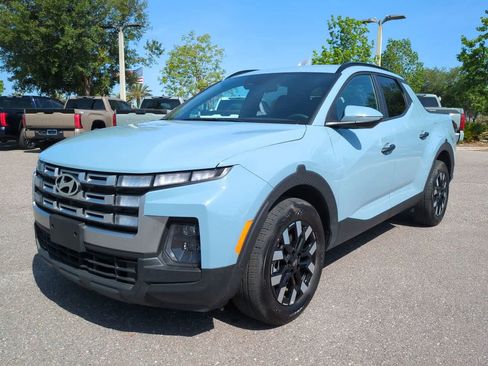 Used 2025 Hyundai Santa Cruz SEL FWD image 2