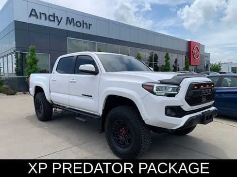Used 2023 Toyota Tacoma SR5 AWD/4WD image 1