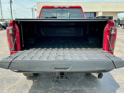 Used 2025 GMC Sierra 2500 AT4X AWD/4WD image 19