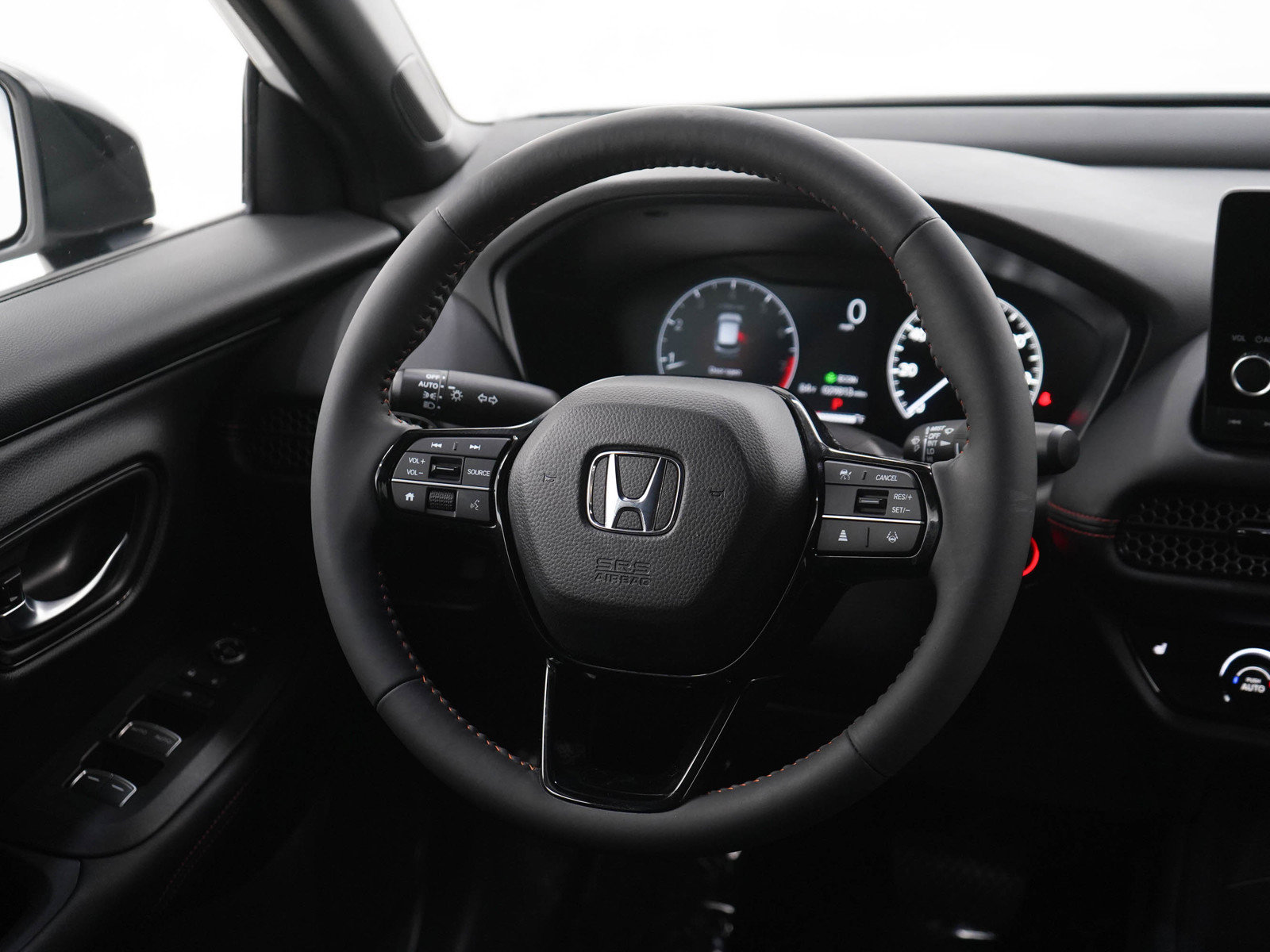 Used 2024 Honda HR-V Sport image 14