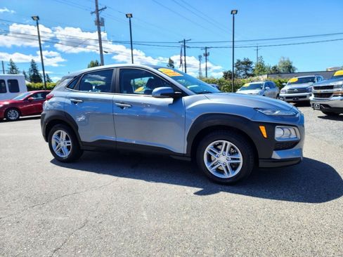 Used 2019 Hyundai Kona SE AWD/4WD image 4