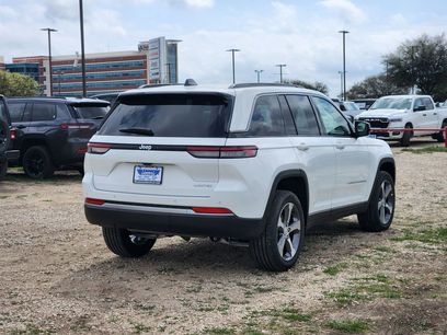 New 2026 Jeep Grand Cherokee Limited