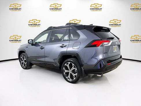 Used 2022 Toyota RAV4 XSE w/ Weather Package image 5