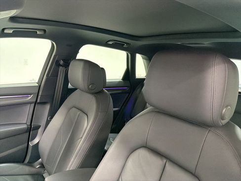 Used 2022 Audi Q3 2.0T Premium Plus image 17