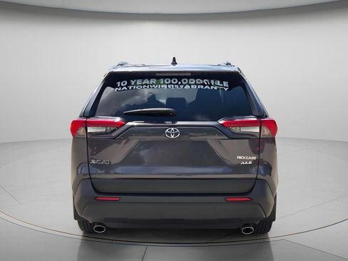Used 2024 Toyota RAV4 XLE Premium FWD image 5
