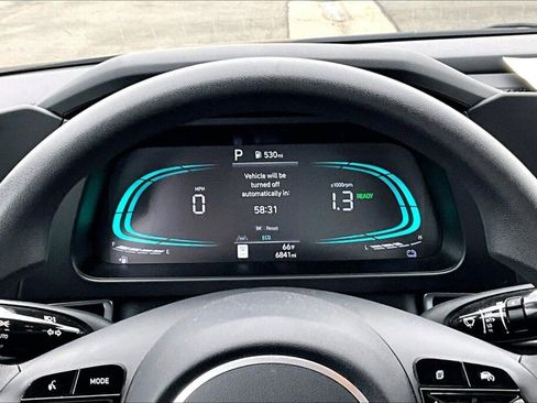 Certified 2025 Hyundai Elantra Blue image 13