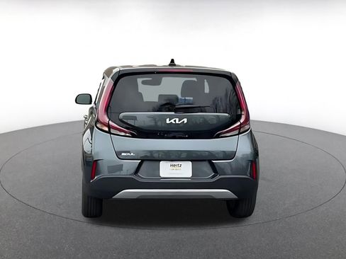 Used 2025 Kia Soul LX w/ LX Technology Package image 12