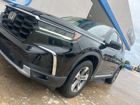 Used 2023 Honda Pilot EX-L image 4